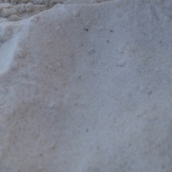 Profile Picture of Haley Ryan (@haleymitchell4) on Poshmark