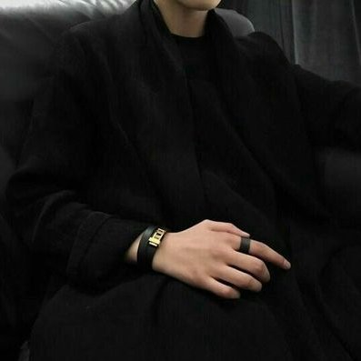 Profile Picture of Albert Plata (@AlbertoOrdez8) on Twitter