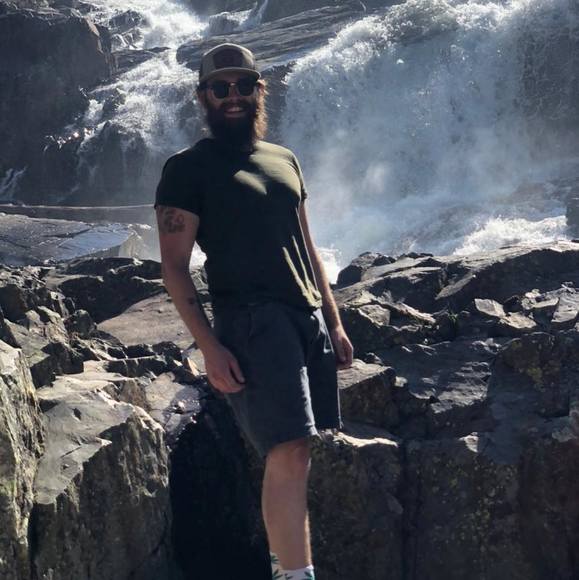 Profile Picture of Brent Lauderbaugh (@bigbml) on Poshmark