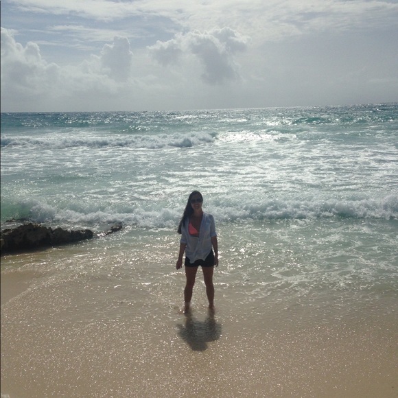 Profile Picture of Wendy Gillam (@wsanders328) on Poshmark