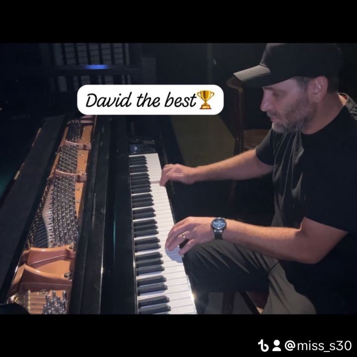 Profile Picture of ✨💫🅳🅰🆅🅸🅳𝓉𝒽𝑒🅱🅴🆂🆃✨💫 (@davidthebest_5379) on Tiktok