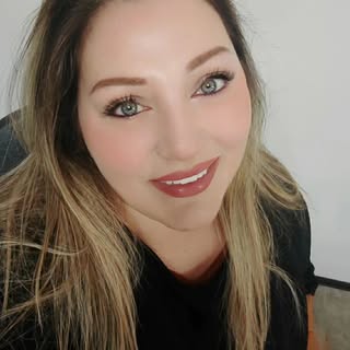 Profile Picture of Carla Giurbino (@carlagiurbino) on Instagram