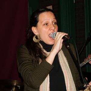 Profile Picture of Majo (@lamajoquiroga) on Myspace