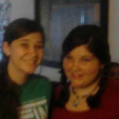 Profile Picture of Lauren Cowart (@LoveTomFelton13) on Twitter