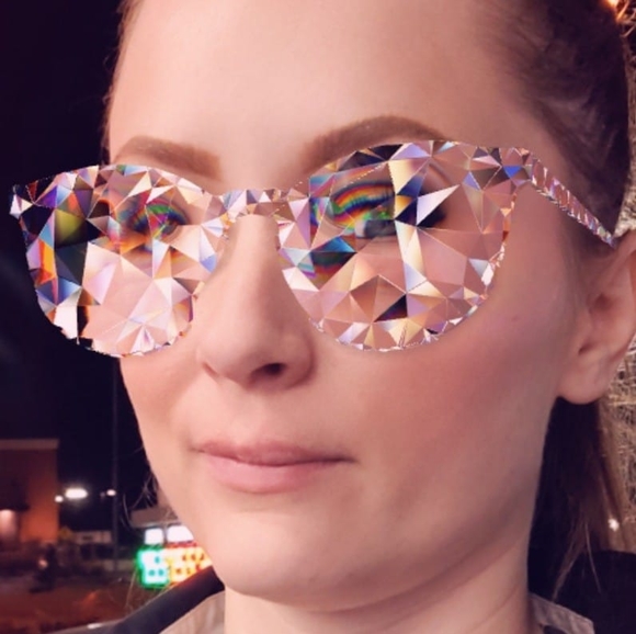 Profile Picture of Stacey Nevarez (@sexysaxyplaya) on Poshmark