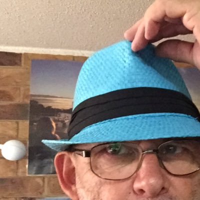 Profile Picture of Roland Schulz (@RolandSchulz18) on Twitter