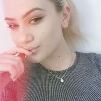 Profile Picture of Makeouthill (@LeaNowicki) on Twitter