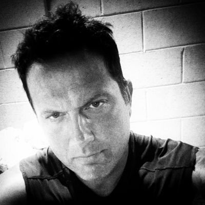 Profile Picture of Brad Welker (@STLSinger76) on Twitter