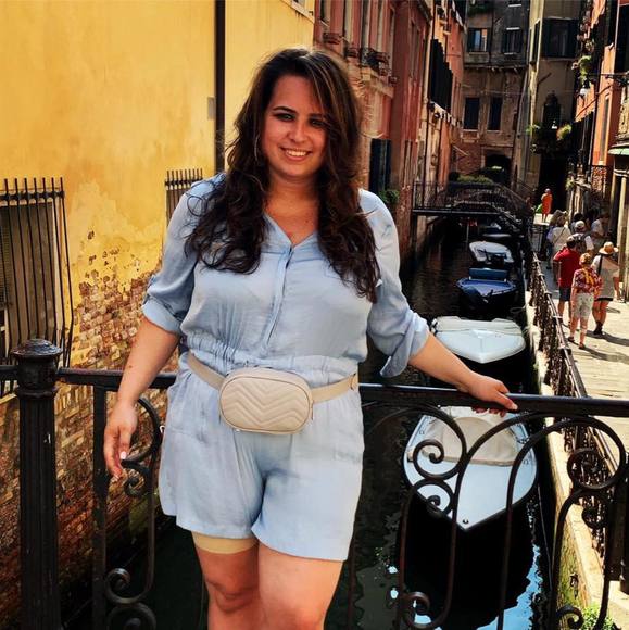 Larissa Contarino - Poshmark Profile Picture of Larissa Contarino (@larissaconta708) on Poshmark