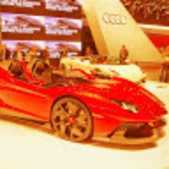 Profile Picture of Yosef Levitt (@yoseflevitt) on Poshmark