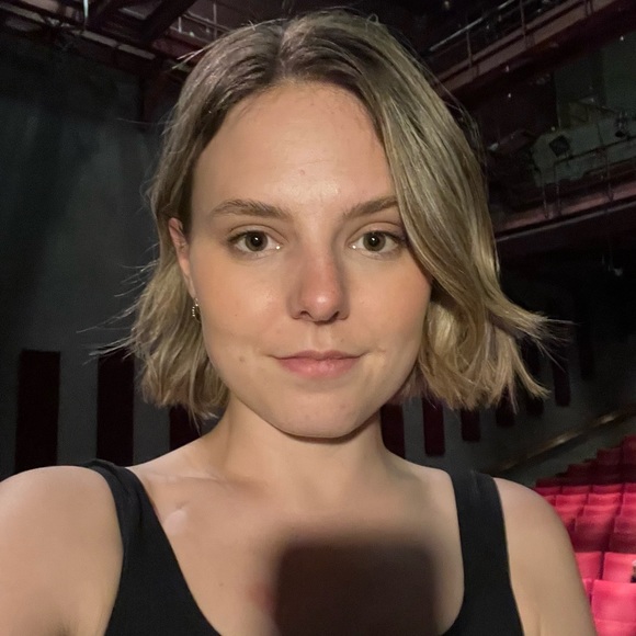 Profile Picture of Madison Murrah (@murrah15) on Poshmark