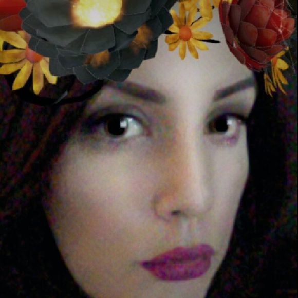 Profile Picture of Jamie Seratte (@seratte91) on Poshmark