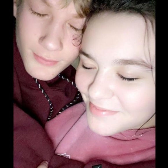 Profile Picture of Skylar Dillon (@skylardillon) on Poshmark