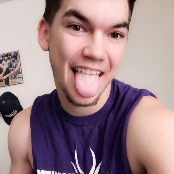 Profile Picture of Izaiah Baggerly (@ibaggerly) on Poshmark