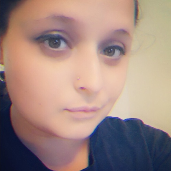 Jamey Kohlman - Poshmark Profile Picture of Jamey Kohlman (@jameykohlman) on Poshmark