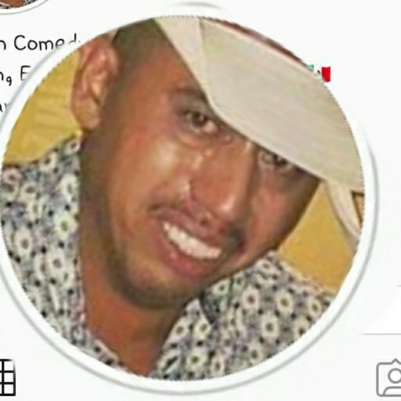 Profile Picture of Noah Adermann (@icystoner) on Poshmark