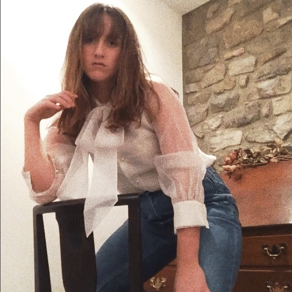 Profile Picture of Cat Pfingst (@catgraham) on Poshmark