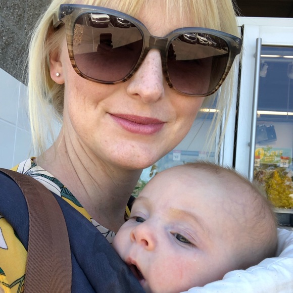 Profile Picture of Talia Cechin (@helloitstalia) on Poshmark