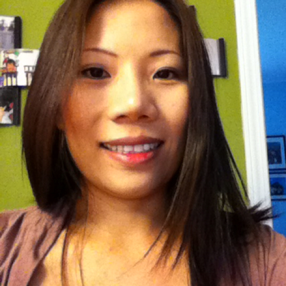 Profile Picture of Tracy Nguyen (@yoyococo) on Poshmark