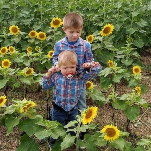 Profile Picture of Jennah Farrow (@jennah_farrow) on Poshmark