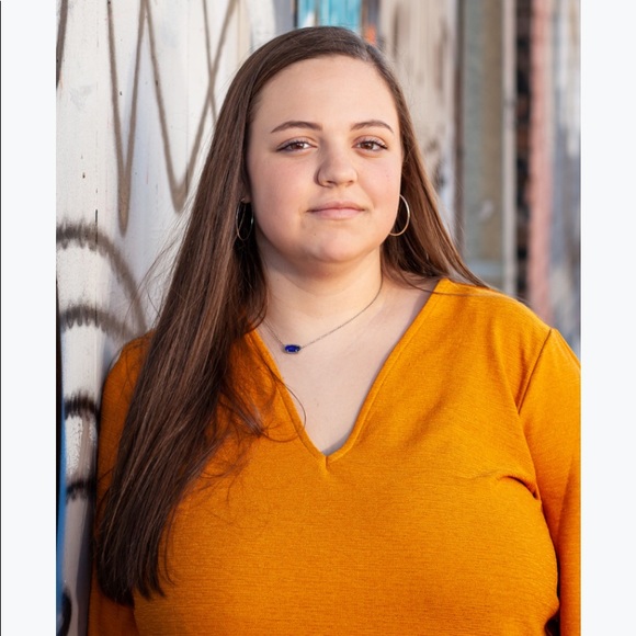 Profile Picture of Mallory Gruse (@malgruse) on Poshmark