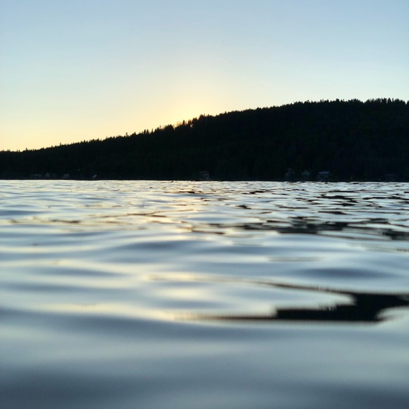 Profile Picture of Genesis Exham (@g832) on Poshmark