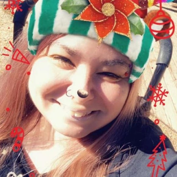 Profile Picture of Tabitha Wolfe (@tabbydabby420) on Poshmark