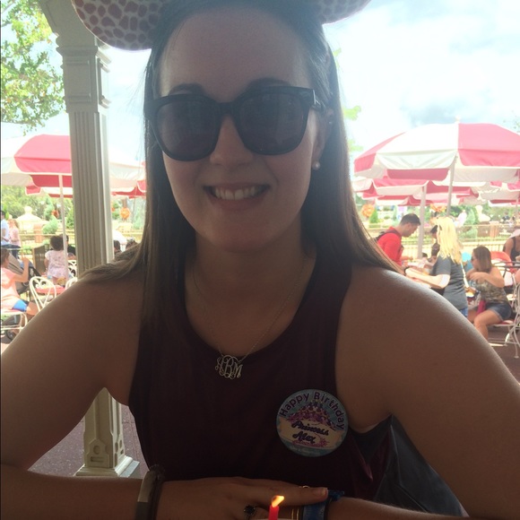 Profile Picture of Alexandria Bickley (@ambickley) on Poshmark