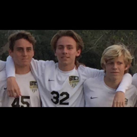 Profile Picture of Troy Stephens (@troy_stephens) on Poshmark