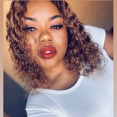 Profile Picture of Ya Girl Dee♡🇲🇼 (@its_debbie) on Twitter