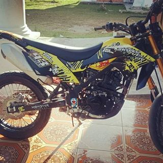 Profile Picture of Mon Way Waymon (@monway.waymon) on Facebook