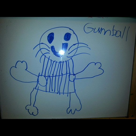 Profile Picture of Norma Dinkel (@normadinabq) on Poshmark