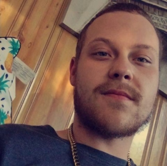 Profile Picture of Nick Mauger (@nickmauger) on Poshmark