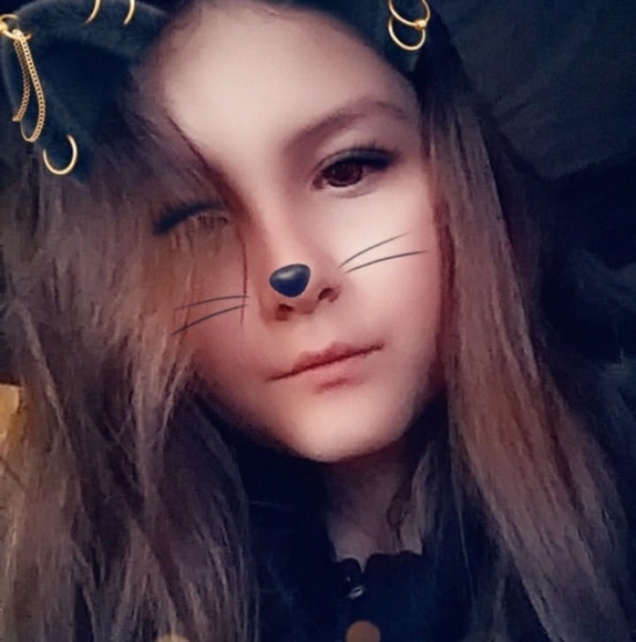 Profile Picture of Daytona Krontz (@daytonakrontz) on Poshmark