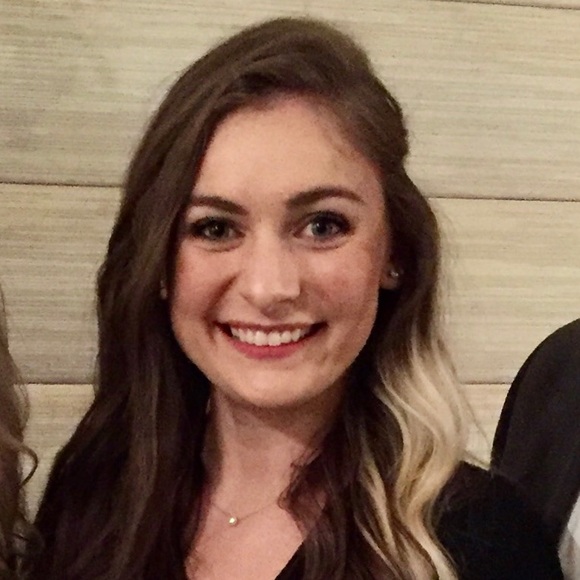 Profile Picture of Mariah Yannerella (@mariahfranco7) on Poshmark