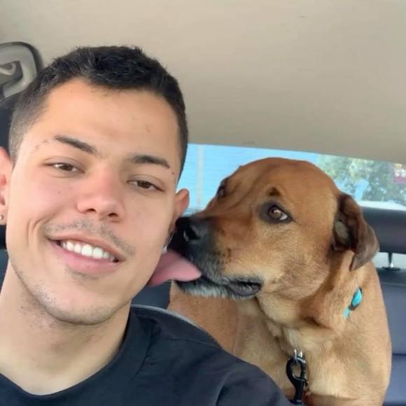 Profile Picture of Franco Rivera (@francorive21) on Poshmark