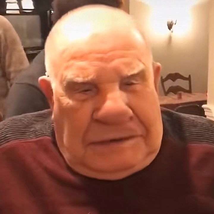 Profile Picture of Fwarp (@waltercornbutton) on Tiktok