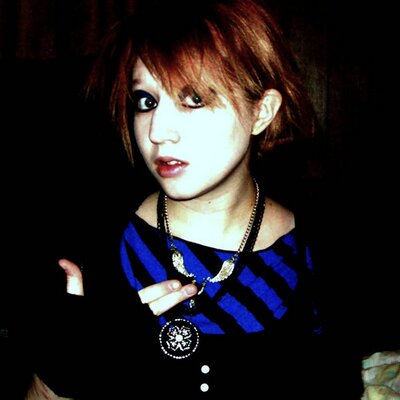 Profile Picture of Katelyn Potter (@SpinalWorm) on Twitter