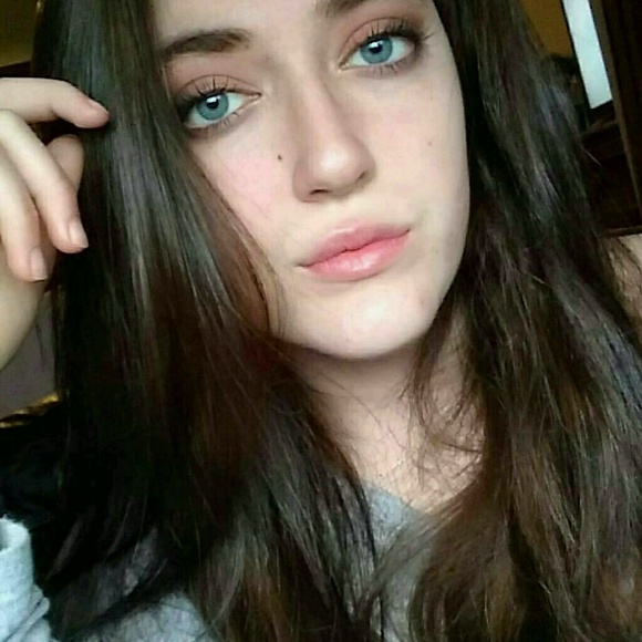 Profile Picture of Savannah Croussore (@savannahc67) on Poshmark