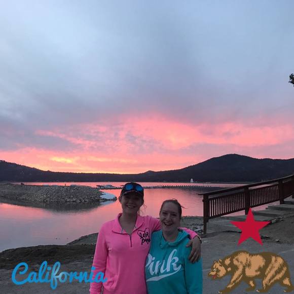 Profile Picture of Dianne Prindiville (@diannep18) on Poshmark