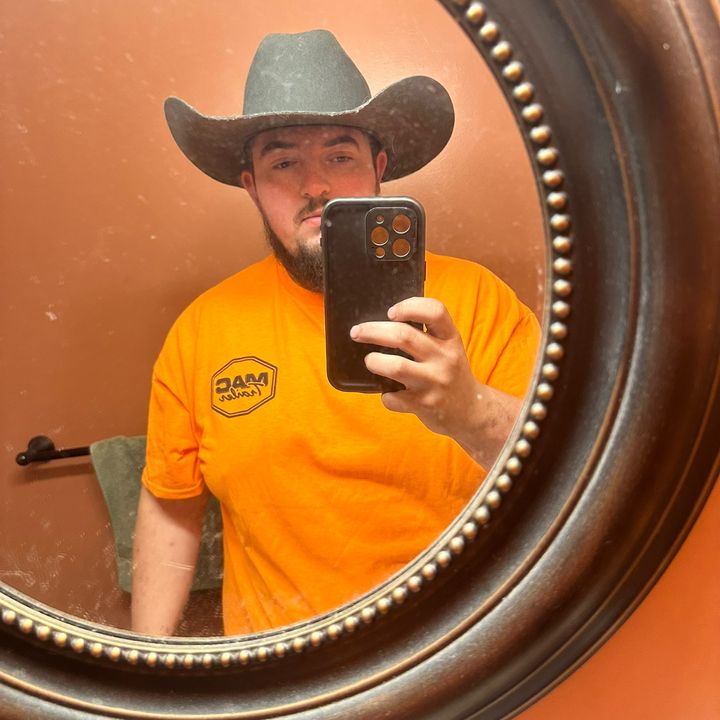 Profile Picture of michaeldobbs03 (@michaeldobbs03) on Tiktok