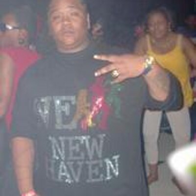 Profile Picture of WALT JAMES (@MAYBACH_MAC) on Twitter