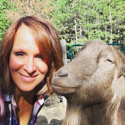 Profile Picture of Meredith Lowe (@lowe88Mlowe) on Twitter