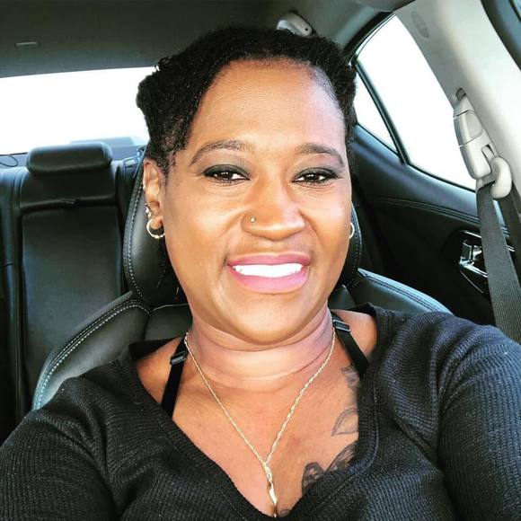 Profile Picture of Kenyetta Bates (@reijnjzhane2000) on Poshmark