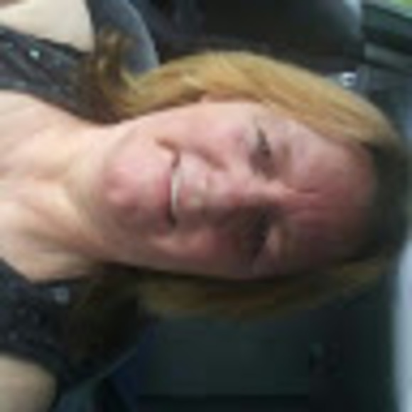 Profile Picture of Pam Grant (@pamgrant7921) on Poshmark