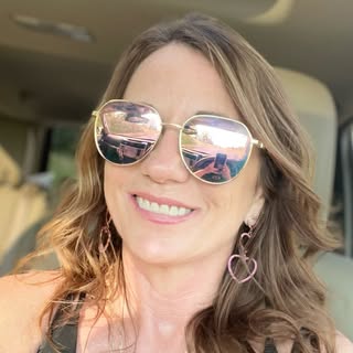 Profile Picture of Barbara Waguespack 🙈🙉🙊 (@barbmichael) on Instagram