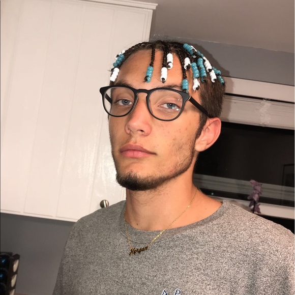 Profile Picture of Mark Brooks (@markbrooks_) on Poshmark