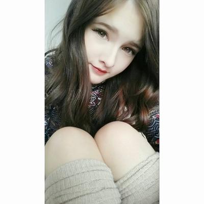 Profile Picture of Lisa Ring (@YoutubeLisa) on Twitter