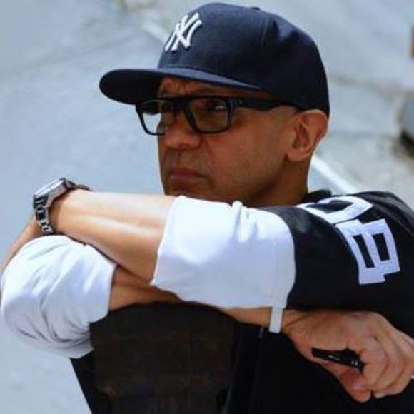 Profile Picture of Steven Bagley (@inlaydecor) on Poshmark