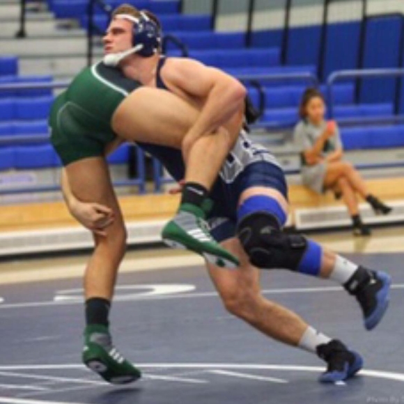 Dylan Clarke - Poshmark Profile Picture of Dylan Clarke (@dclarke2012) on Poshmark